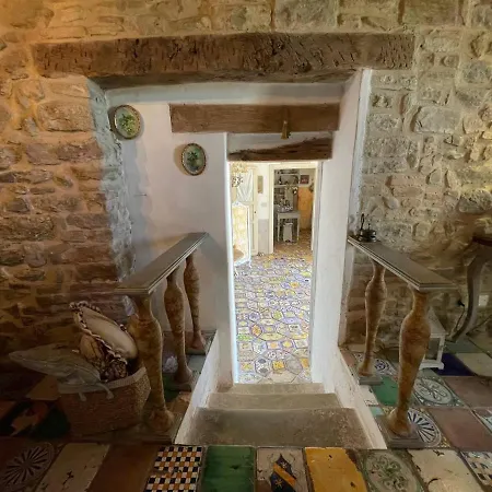 Cavoleto 2 Bedroom House With Huge Patio *